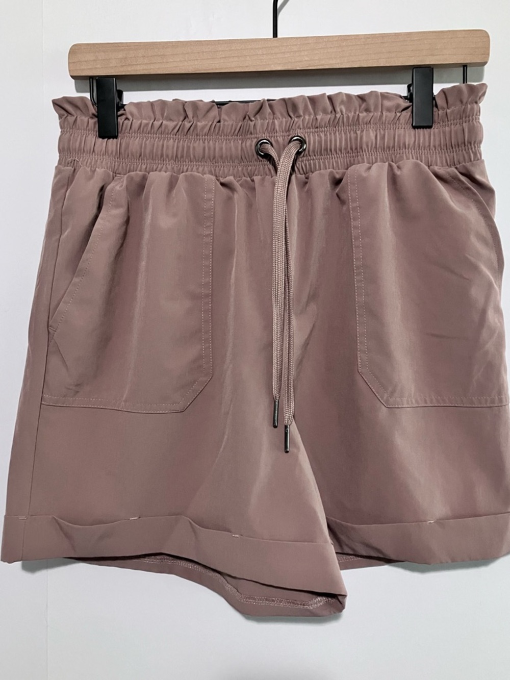 Danskin Purple Paper Bag 4 inch Shorts Size Small